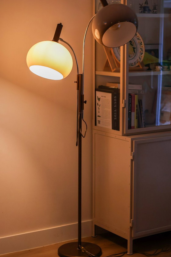 Vintage Dijkstra Floor light with adjustable globes – Dijkstra Lampen, Brass, Plexiglass (photo 14 of 29)