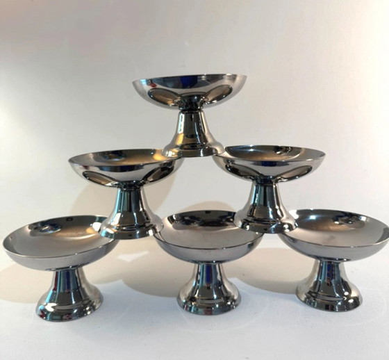 Image 1 of Ensemble de 6 tasses à dessert vintage en acier inoxydable