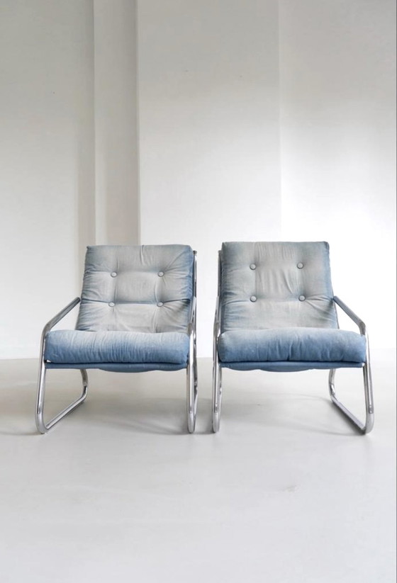 Image 1 of Chaises vintage à armature tubulaire recouvertes d'un tissu en jean