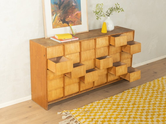 Meuble à tiroirs des années 1950 – Commodes, Wood (photo 4 of 9)