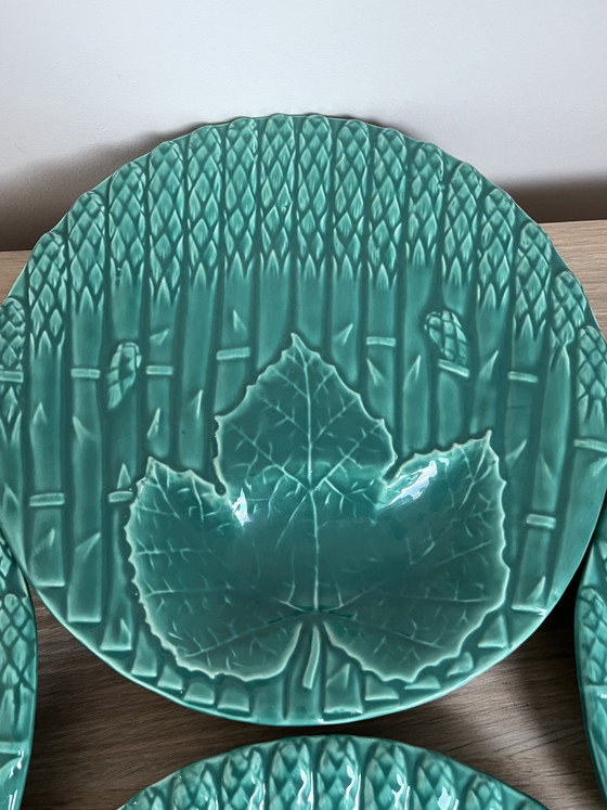 Image 1 of Splendido set di 4 piatti francesi Barbotine per asparagi – Maiolica turchese