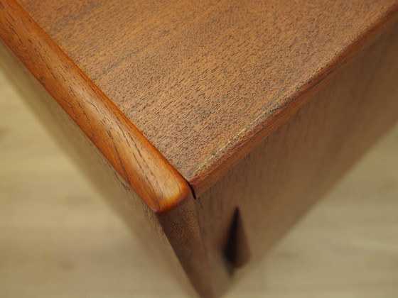 Image 1 of Teakhouten highboard, Deens ontwerp, jaren 60, gemaakt in Denemarken.