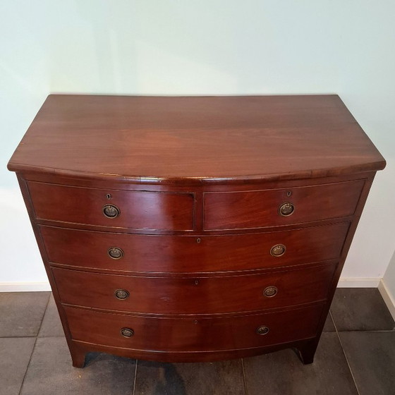 Prachtige Antieke Ladenkast / Commode Van Mahoniehout Met Een Klassiek Design. – Ladekasten, Wood (photo 3 of 7)