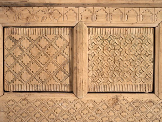 Aparador bajo tallado antiguo de madera de abeto – China, circa 1900 – Aparadores con vitrina (photo 36 of 40)