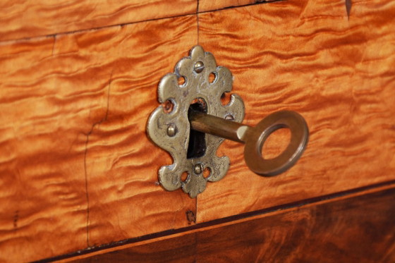 Portagioie Biedermeier restaurato, in frassino, acero, abete rosso e noce, di fabbricazione ceca, risalente (photo 6 of 16)