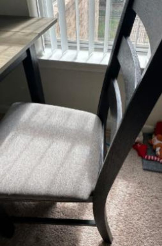 Image 1 of Dining table collapsible and 2 chairs