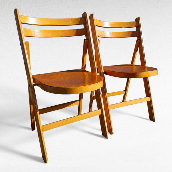 Image 1 of Coppia di sedie pieghevoli in legno di faggio di metà secolo
