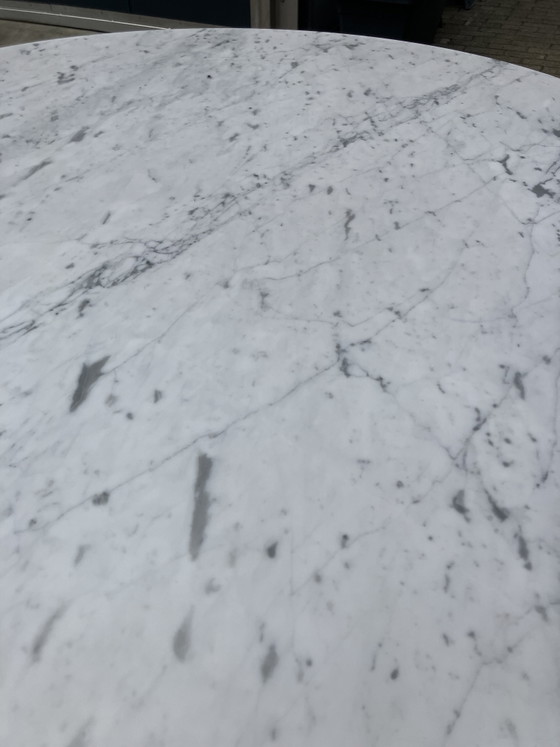 Image 1 of Angelo Mangiarotti M1 dining table Carrara marble 130cm As New!!