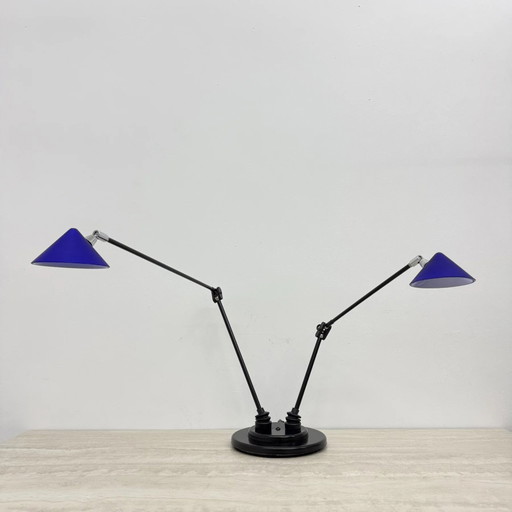 Lampe Pola Amstelveen design néerlandais, design minimaliste, années 1980