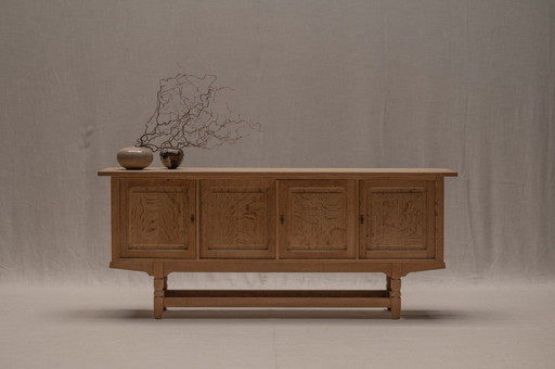 Mid Century Henning Kjaernulf sideboard