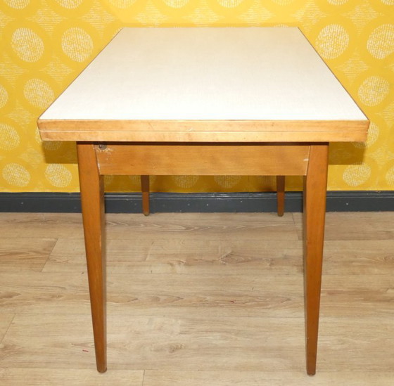 Image 1 of Table de cuisine pratique des années 50 79x59/118 mécanisme pliant-rotatif avec tiroir rétro vintage