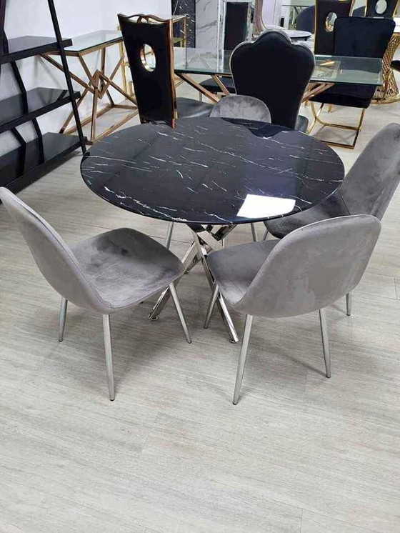 Image 1 of Managerstafel met stoelen