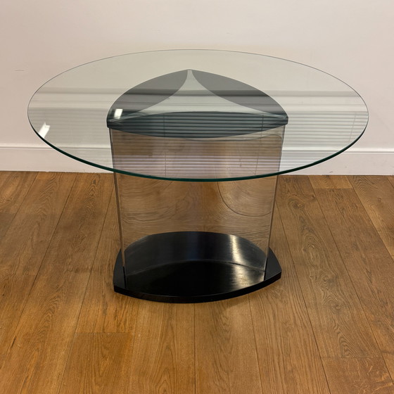Image 1 of Mesa redonda italiana de cristal con base de metal, 1980