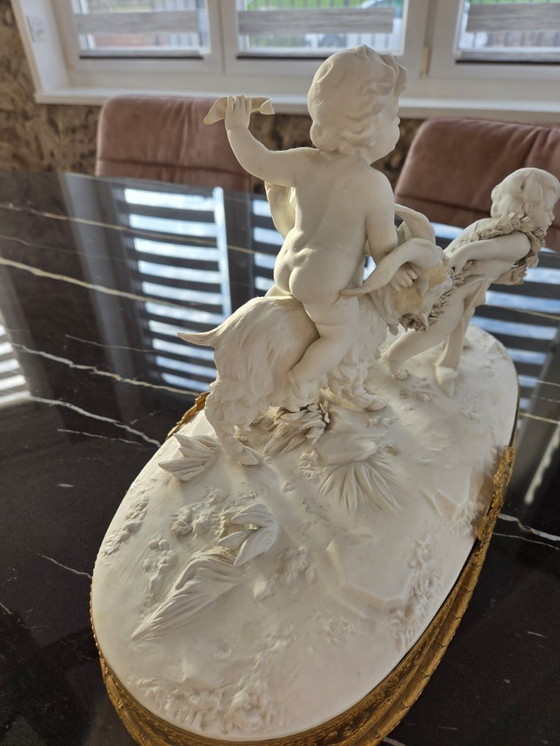 Image 1 of Sculpture - Biscuit - Groupe avec Puttis et bouc de la fin du 19ème siècle (ref 3770)