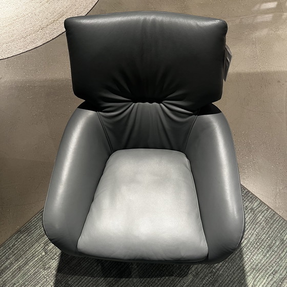 Image 1 of Leolux Lloyd Plus fauteuil