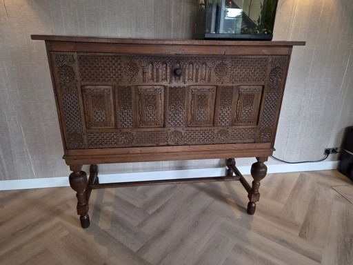 Antieke Deken Kist Uit 17e Eeuw Op Onderstel – wandkast, Wood