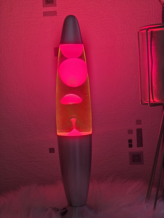 Image 1 of Hypnotic and soothing lava lamp