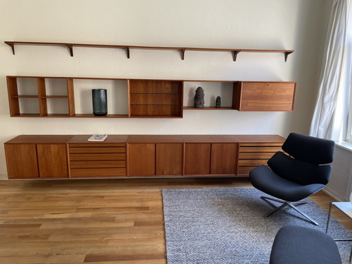 Poul Cadovius System Cado van Royal Systems: modulaire wandunit van teakhout, Deens Scandinavisch design met (photo 2 of 15)