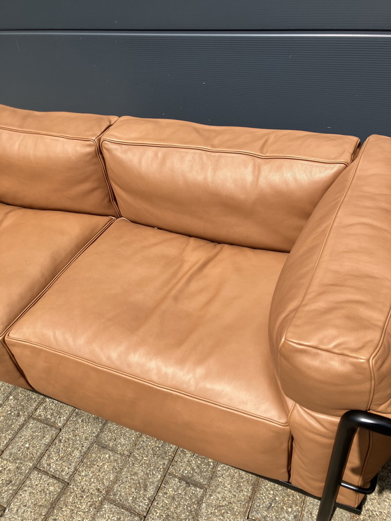 Image 1 of 2x Original Cassina Le Corbusier LC3 Cognac-Camel/Black As Good As New!!!