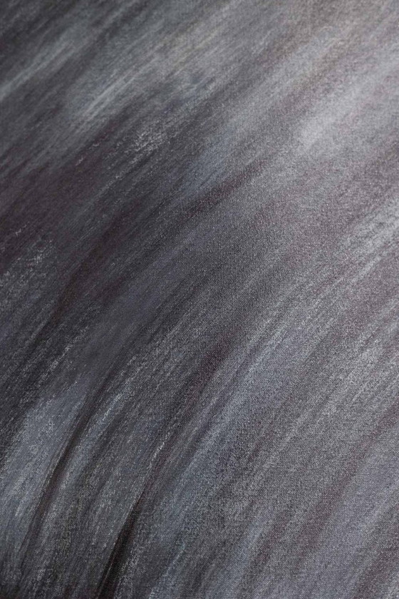 Image 1 of Evelyne Baget Détail peint d’un portrait de jeune femme. Contemporain