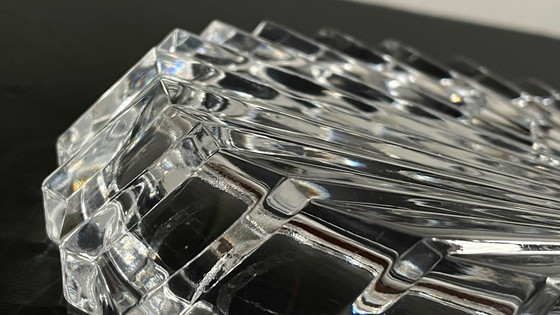 Image 1 of Cenicero en forma de concha Cristal de época