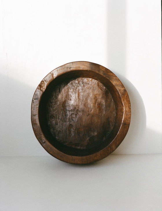 Image 1 of Sehr große, handgefertigte afrikanische Monoxyl-Platte/Schale aus Massivholz, ca. 1960