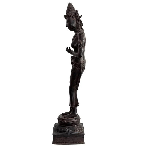 Tara – Khmer Revival bronzen beeldhouwkunst, 20e eeuw – kavel 128 (photo 7 of 10)