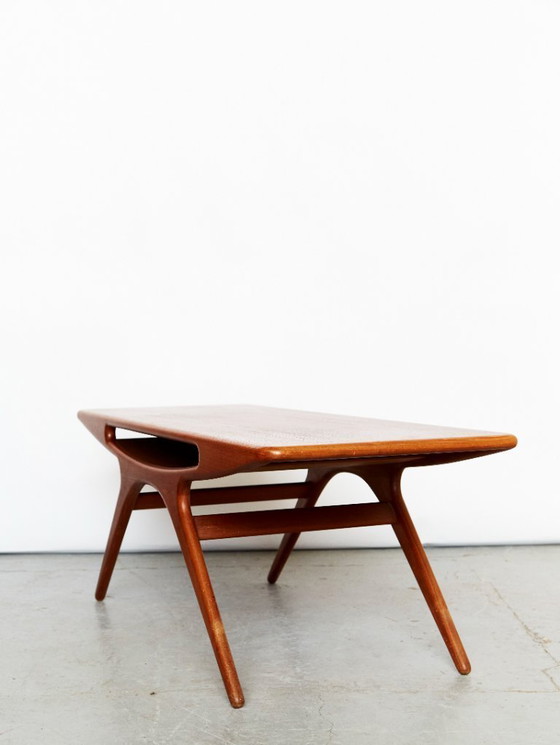 Image 1 of Mesa de café Johnnes Andersen "Smile" para CFC Silkeborg