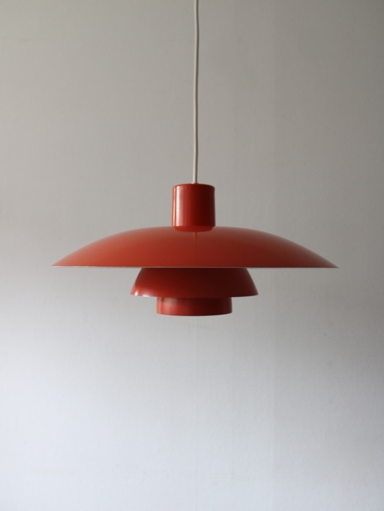 Image 1 of Lampada a sospensione danese vintage di Louis Poulsen, PH4/3