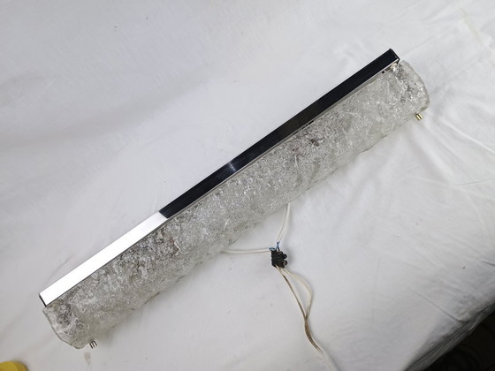 Image 1 of Elegant Mid-Century Modern wall sconce by Kalmar Austria 1950s