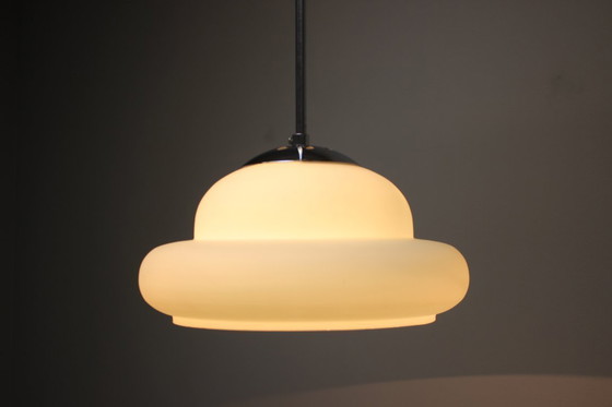 Image 1 of Lampadario cromato di metà secolo, anni '60, Cecoslovacchia