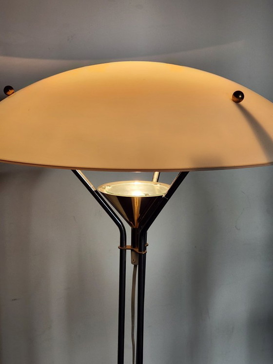 Lampada da terra vintage italiana, anni '70 – Lampade da terra, Plastica (photo 7 of 8)