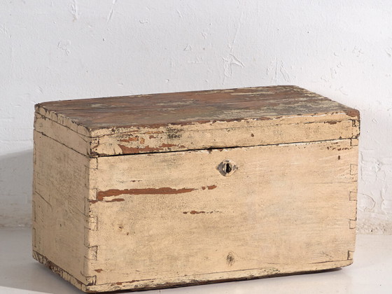 Coffre blanc antique (c.1920) #6 – Commodes, Rustic (photo 2 of 34)