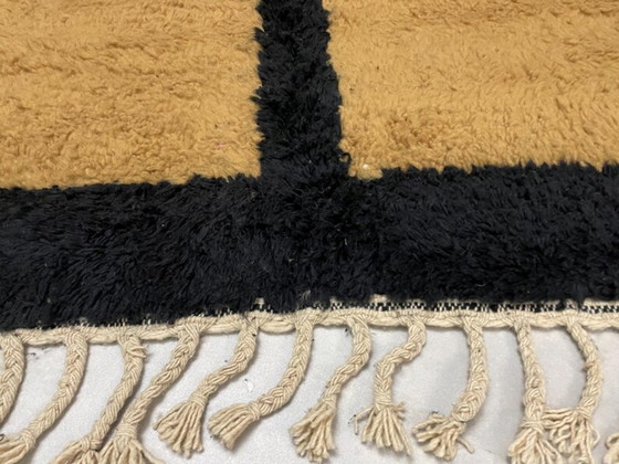 Image 1 of Handgemaakt Marokkaans tapijt 250 cm x 150 cm