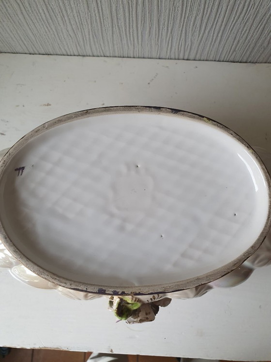 Image 1 of Elegant Bequet Quaregnon style jardinière - pink/white with gold finish