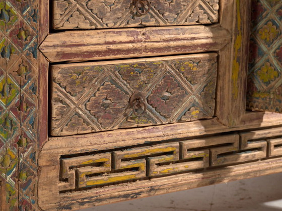 Antique Chinese carved fir low sideboard with ornate panels – Gansu, circa 1930 (photo 25 of 40)