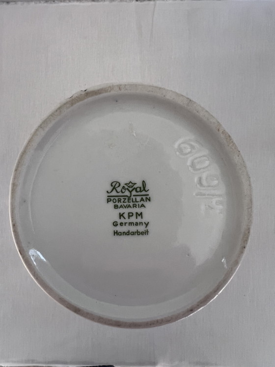 Image 1 of Porcelain vase, Germany
