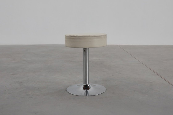 Image 1 of Vintage Mid-century design stool in chrome with white leather seat, 1970s
