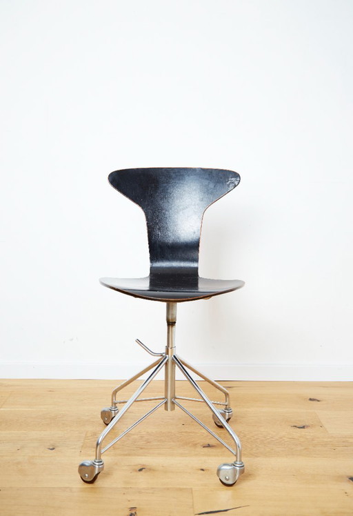 Silla de oficina Mosquito 3115 de Arne Jacobsen para Fritz Hansen