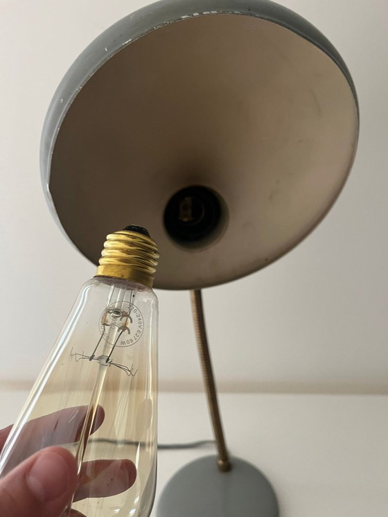 Image 1 of Lampe de bureau vintage élégante