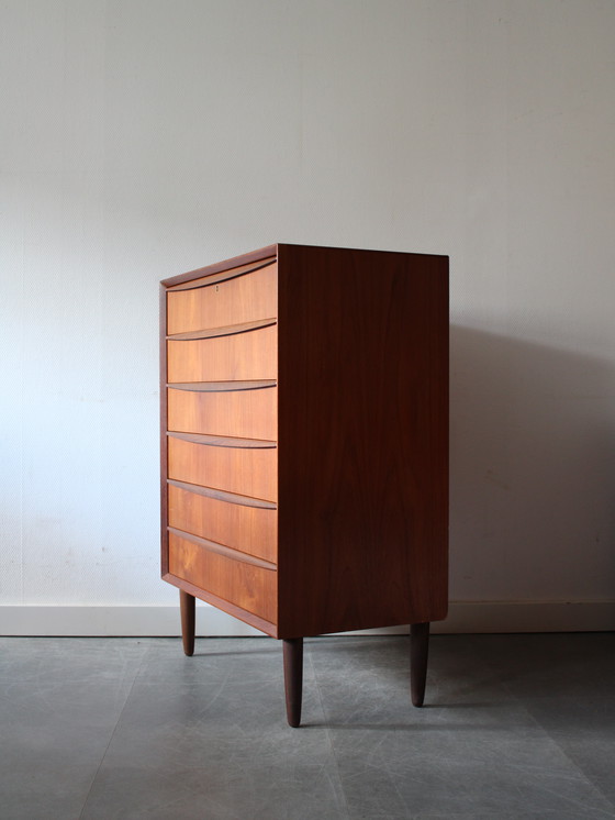 Image 1 of Vintage Deense ladekast in teak