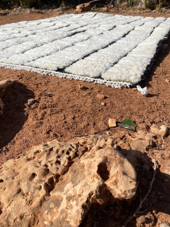 Image 1 of Tapis marocain berbère 300cmx150cm 