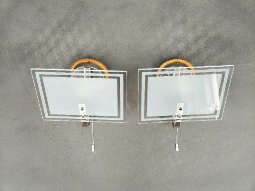 Een paar art-deco glazen wandlampen, Tsjechoslowakije, jaren 1940
