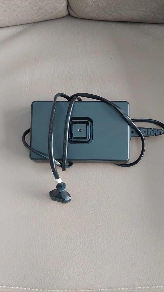 Image 1 of Luxury electrically operated leather recliner with lift function