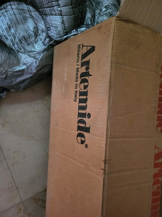 Image 1 of Giuseppe Righetto Lampada da parete Ducale di Artemide Italia1980