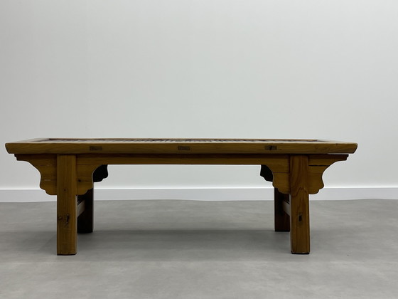 Image 1 of Vintage Chinese houten bank  