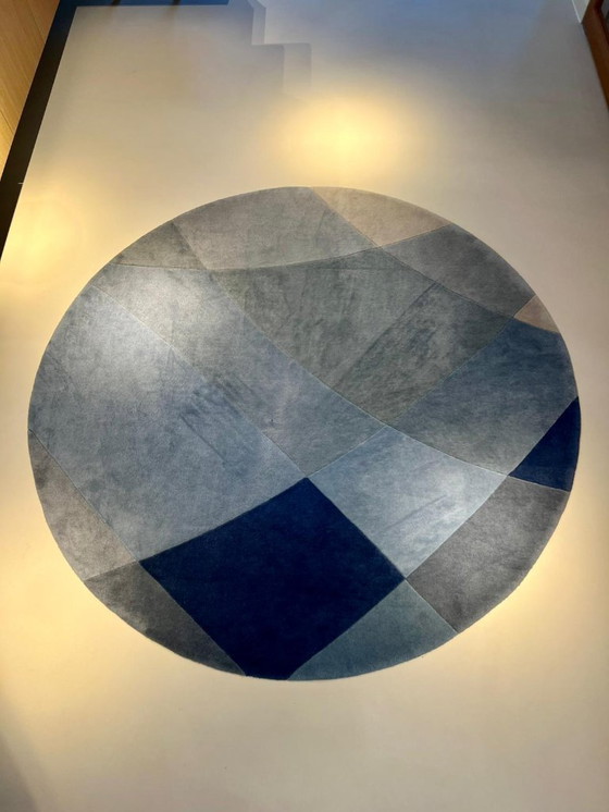 Image 1 of Tappeto Claire Gaudion, rotondo, blu/verde, diametro 200 cm