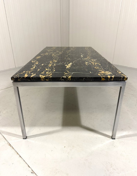 Image 1 of Mesa de centro Florence Knoll con tablero de mármol Nero Portoro, década de 1960