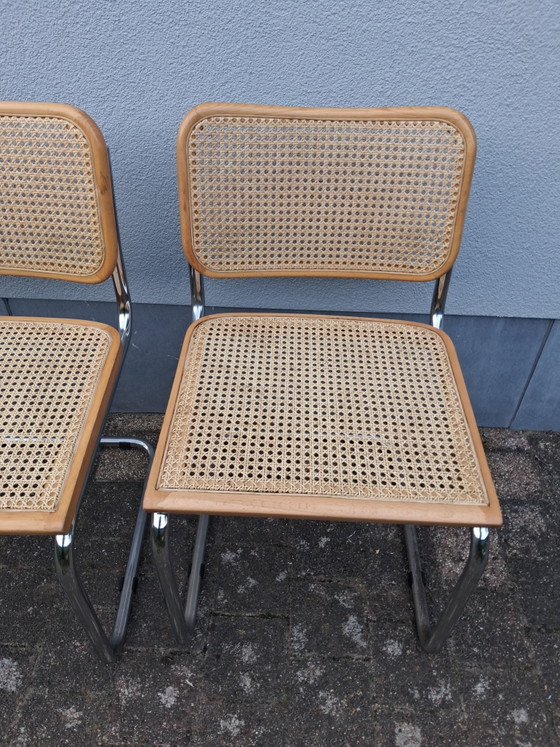 4 Cesca-model stoelen met nieuwe webbing op de zitting – Eetkamerstoelen, Rattan, Wood (photo 6 of 8)