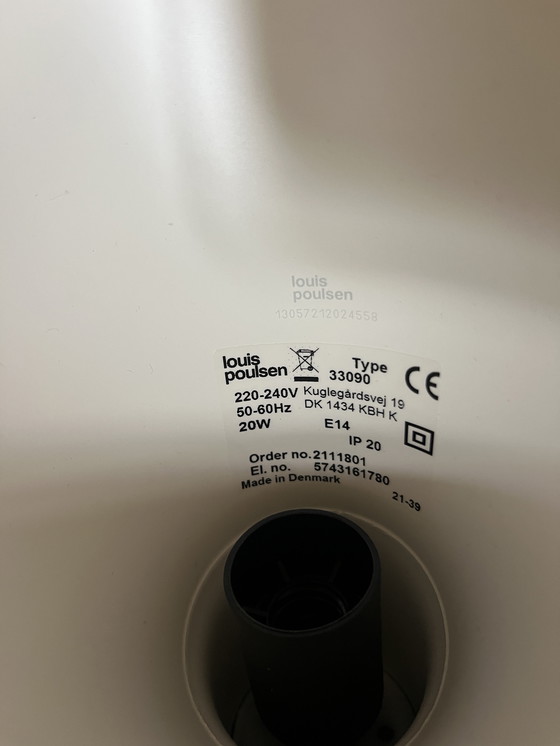 Image 1 of Louis Poulsen AJ wandlamp - Arne Jacobsen - Deense designlamp